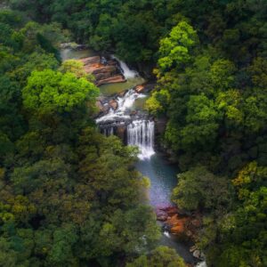 Guwahati to Meghalaya 5 Days Tour Package | Complete Meghalaya Trip Package with Cab & Stay